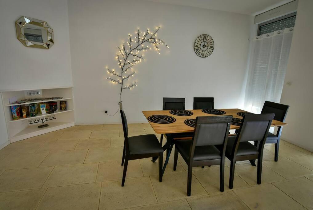 Grand Appartement De Haut Standing En Centre-Ville Montluçon Exterior foto